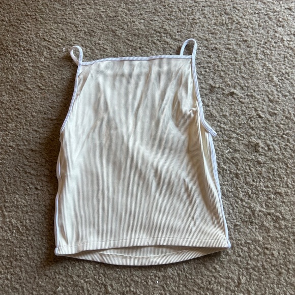 Top - Picture 4 of 4